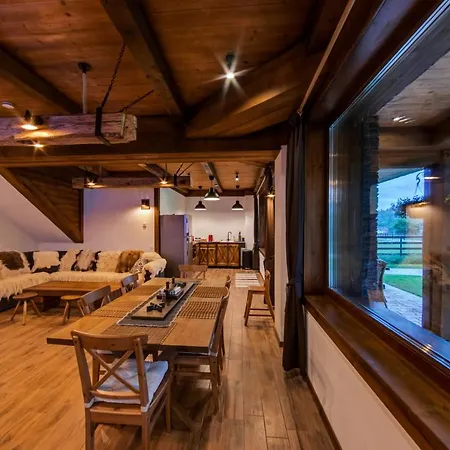 Avalanche Plaiul Foii Chalet